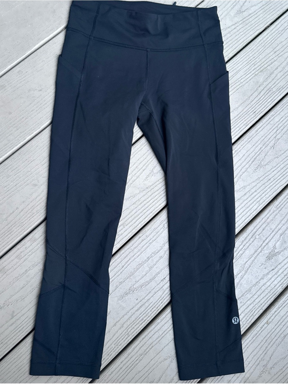 Lululemon Pace Rival High Rise Crop 22" Black Sz 4 Yoga Workout Compression